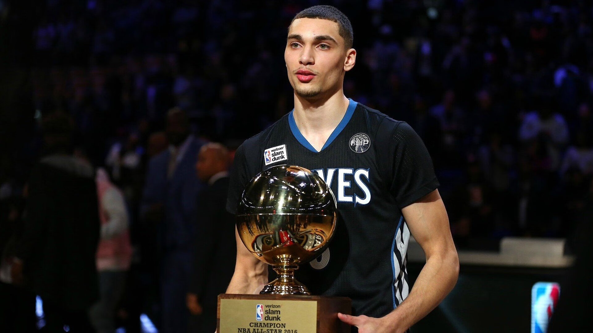 DB电竞官网入口-从日本踏平巴西到德里赫特关键先生，足球世界的战术革命与个人英雄主义